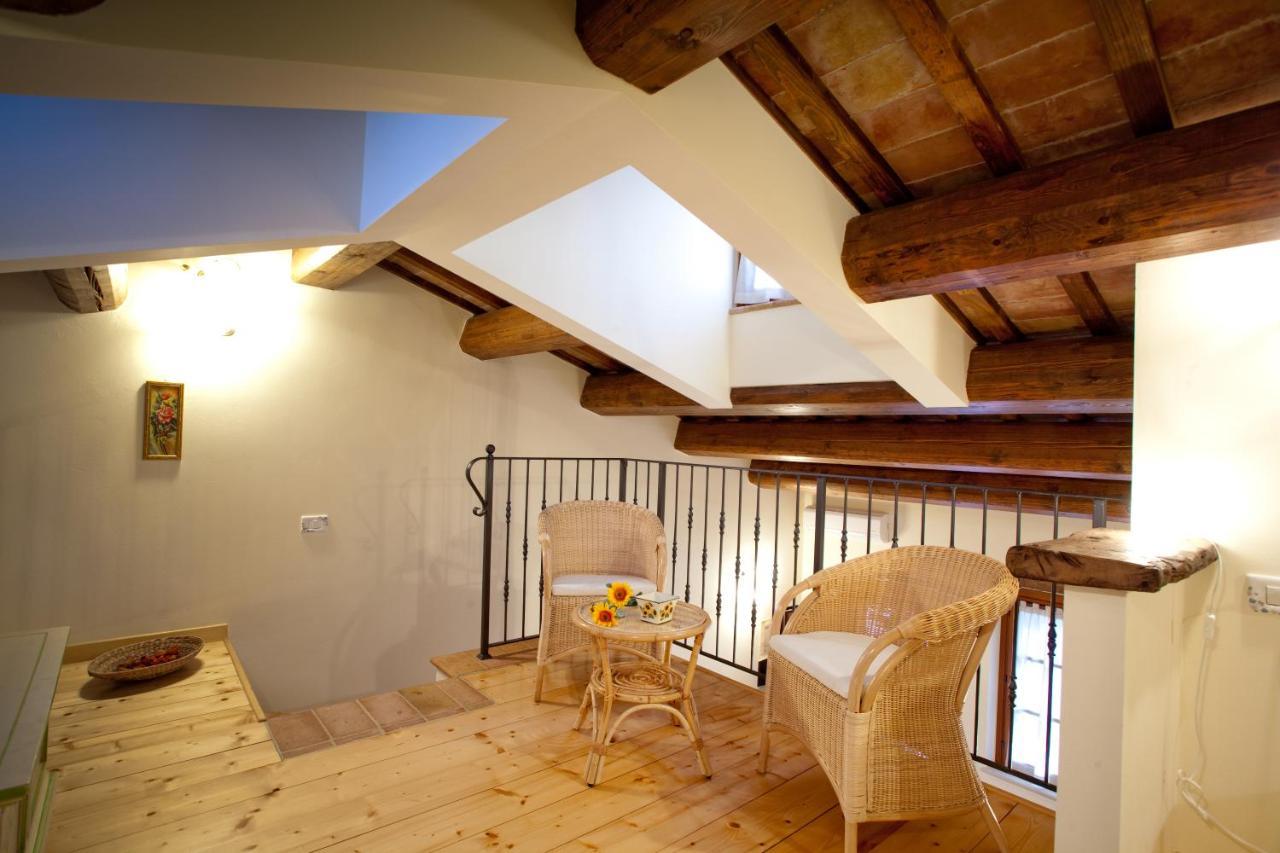 Valle Del Metauro Country House 蒙特玛佐里奥梅特 外观 照片