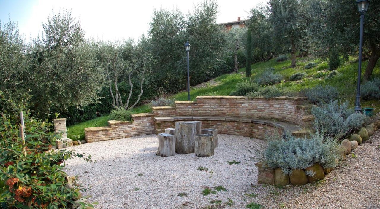 Valle Del Metauro Country House 蒙特玛佐里奥梅特 外观 照片